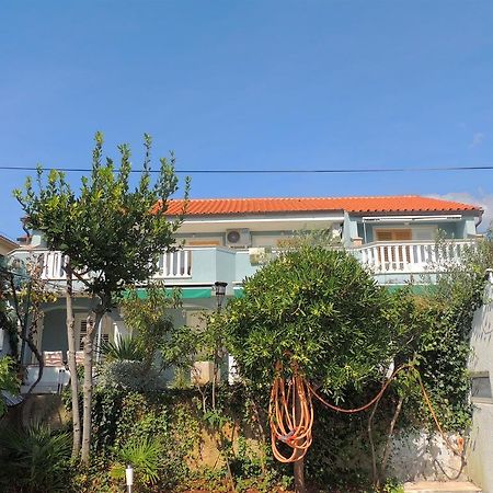 Apartments Zlatko Krk Town Exterior photo
